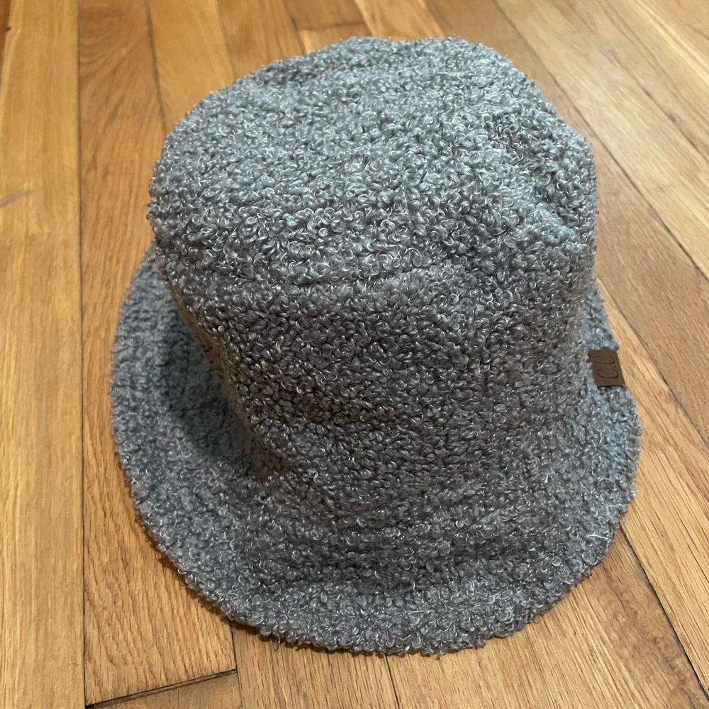 CC Sherpa Accent Reversible Bucket Hat